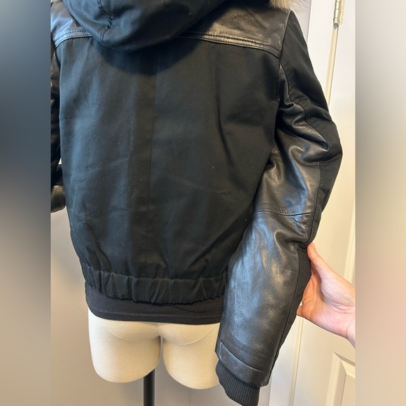 DANIER Down Filled Leather Accent Bomber w Detachable Coyote Fur Hood Trim - Picture 7 of 17